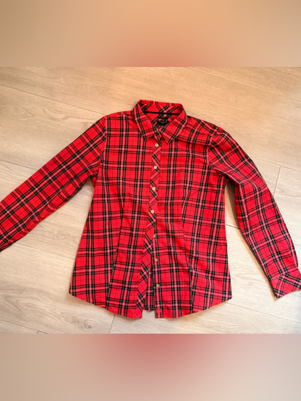 Talbots Wrinkle Resistant Festive Red Green Plaid Long Sleeve Blouse 6P